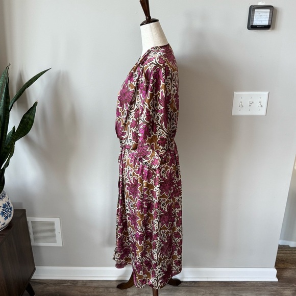 EVEREVE Tropical Floral Satin-Like Light Weight Robe - Size M/L - Picture 6 of 9